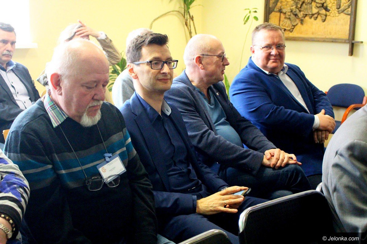 dyskutowali-o-problemach-w-ochronie-zdrowia-foto-74701