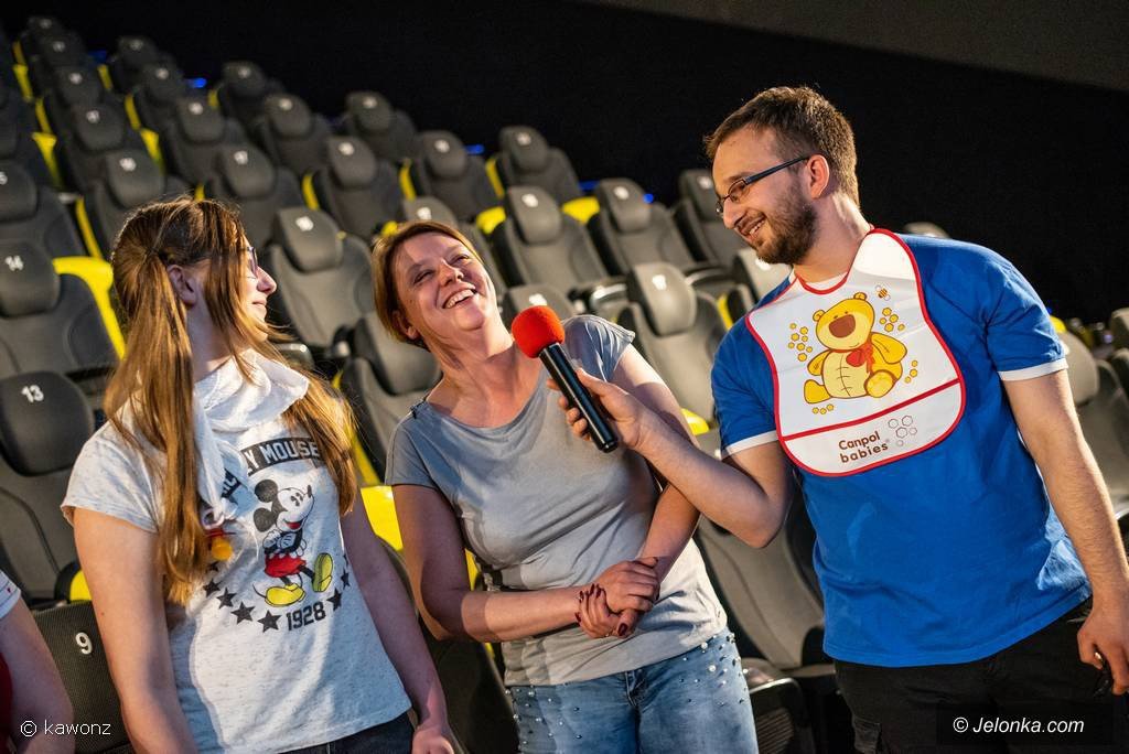 w-kinie-kobiet-powrot-do-dziecinstwa-foto-74728
