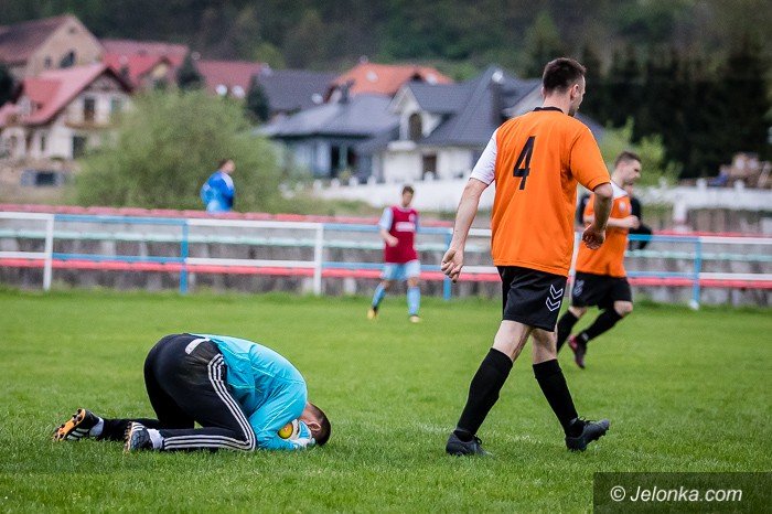 lotnik-podzieli-sie-punktami-foto-74796