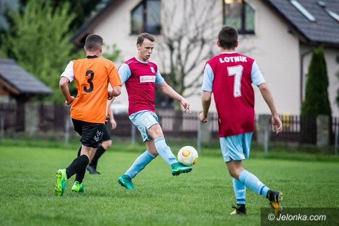 lotnik-podzieli-sie-punktami-foto-74796