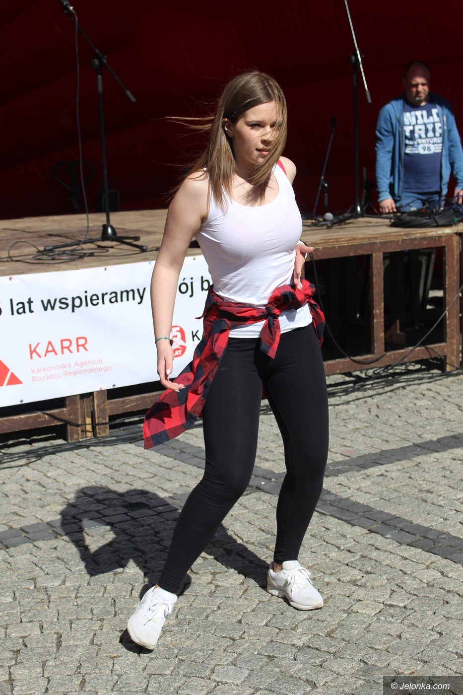 prezentowali-swoje-talenty-i-oferte-szko-foto-74838