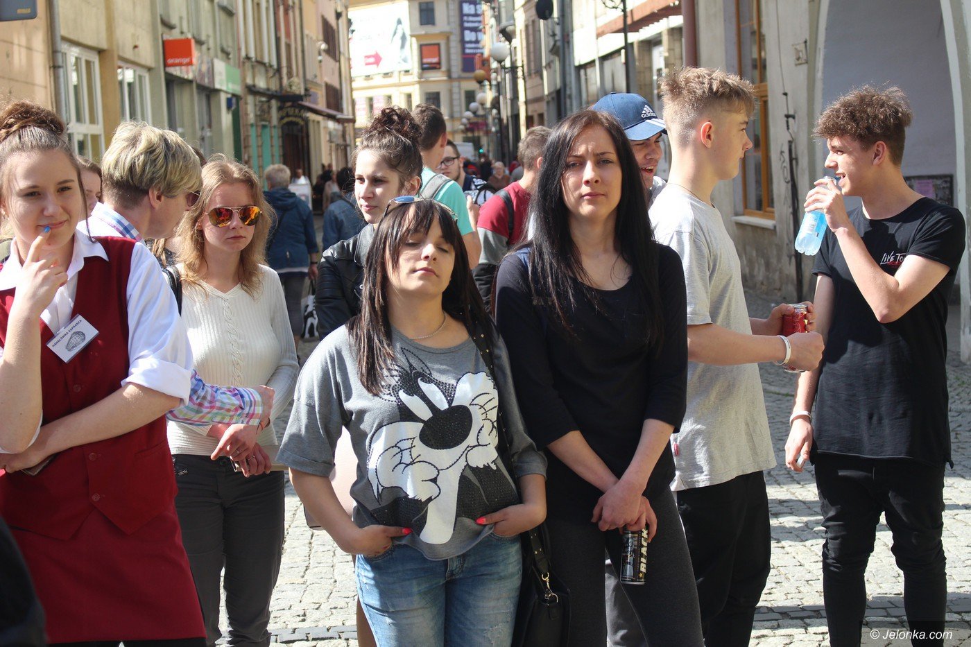 prezentowali-swoje-talenty-i-oferte-szko-foto-74838
