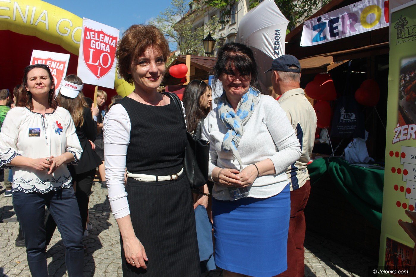 prezentowali-swoje-talenty-i-oferte-szko-foto-74838