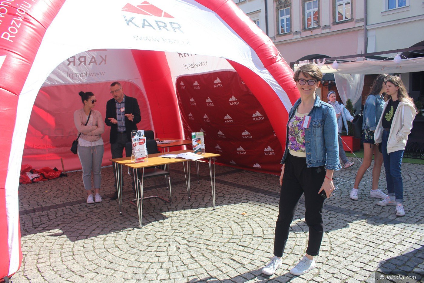 prezentowali-swoje-talenty-i-oferte-szko-foto-74838