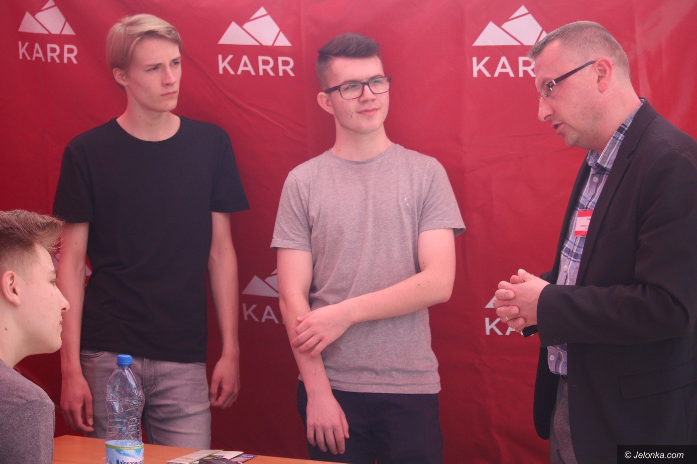 prezentowali-swoje-talenty-i-oferte-szko-foto-74838