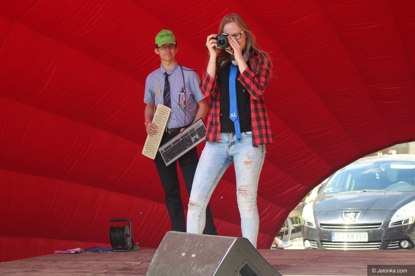 prezentowali-swoje-talenty-i-oferte-szko-foto-74838
