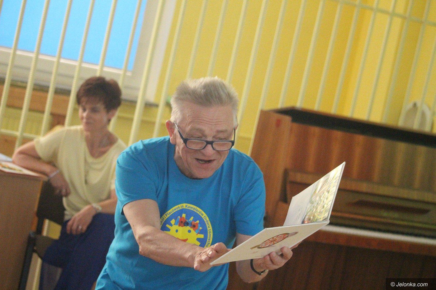 ryszard-kieek-spotka-sie-z-maluchami-okraglaczka-foto-74841