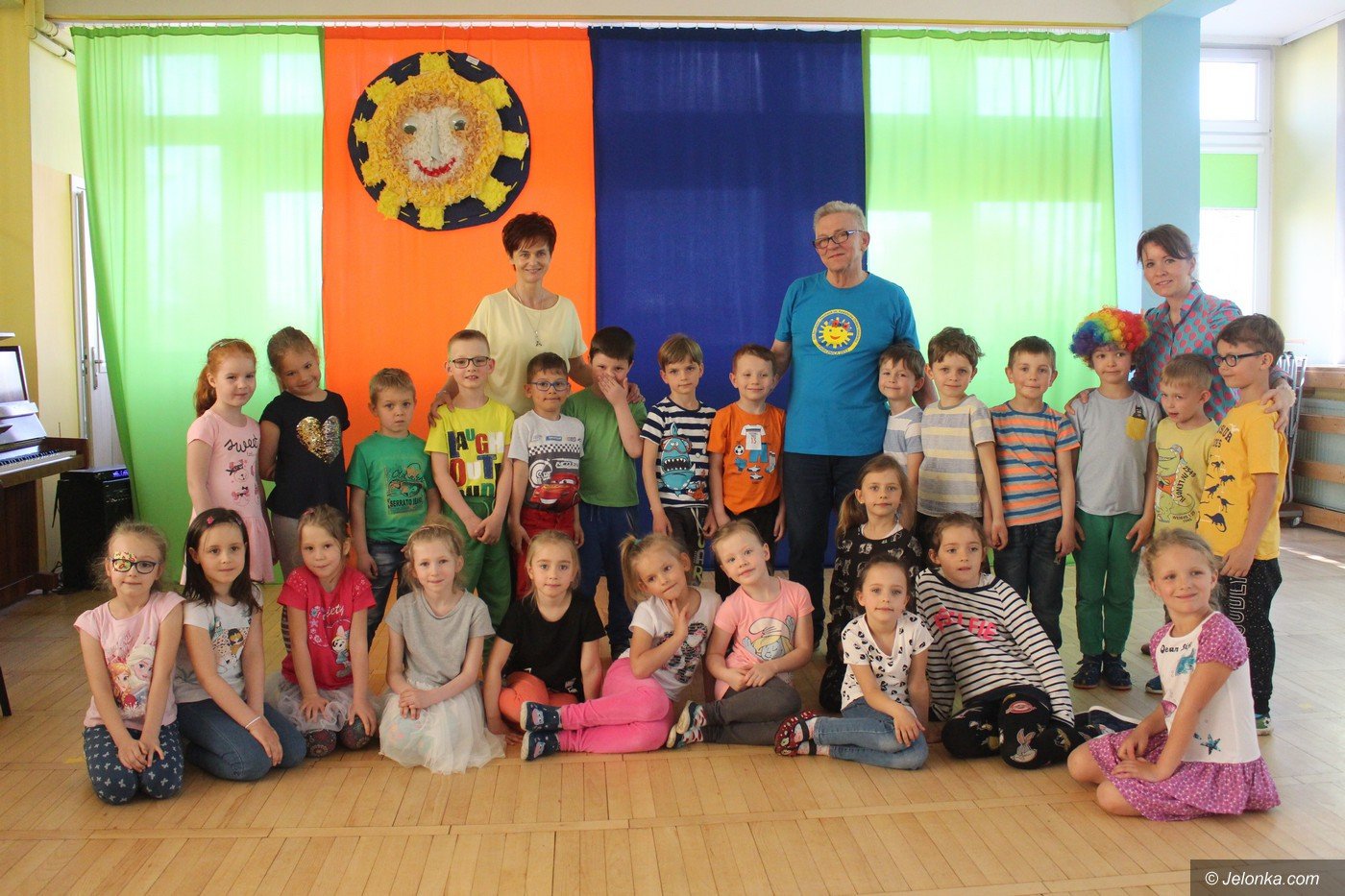 ryszard-kieek-spotka-sie-z-maluchami-okraglaczka-foto-74841