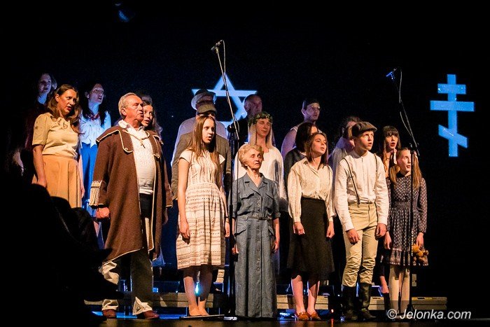 pestka-kiekuje-mocne-rozpoczecie-festiwalu-foto-74854