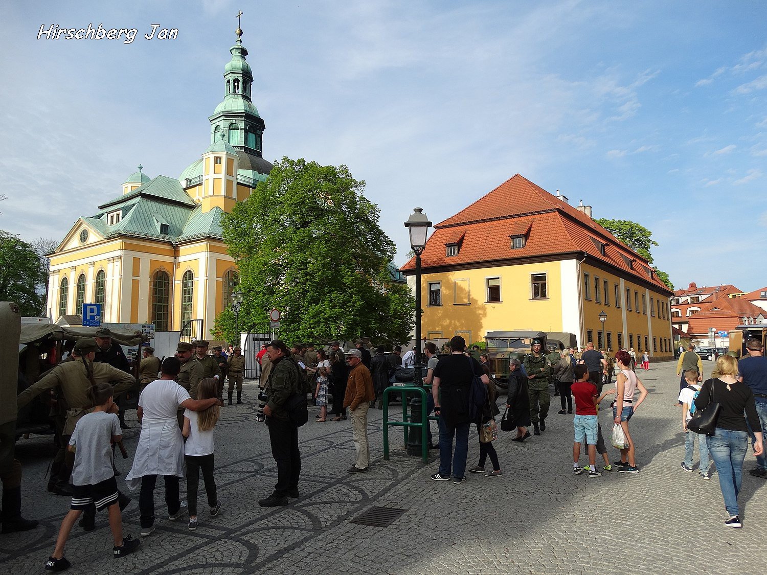 podziwiali-inscenizacje-wojenne-i-podziemia-foto-74871