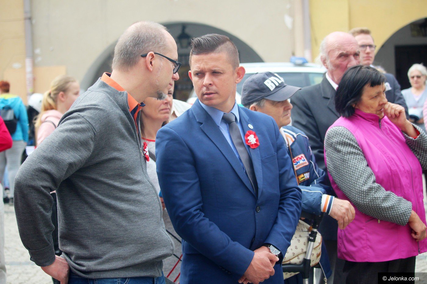 miasto-biaoczerwone-foto-74925