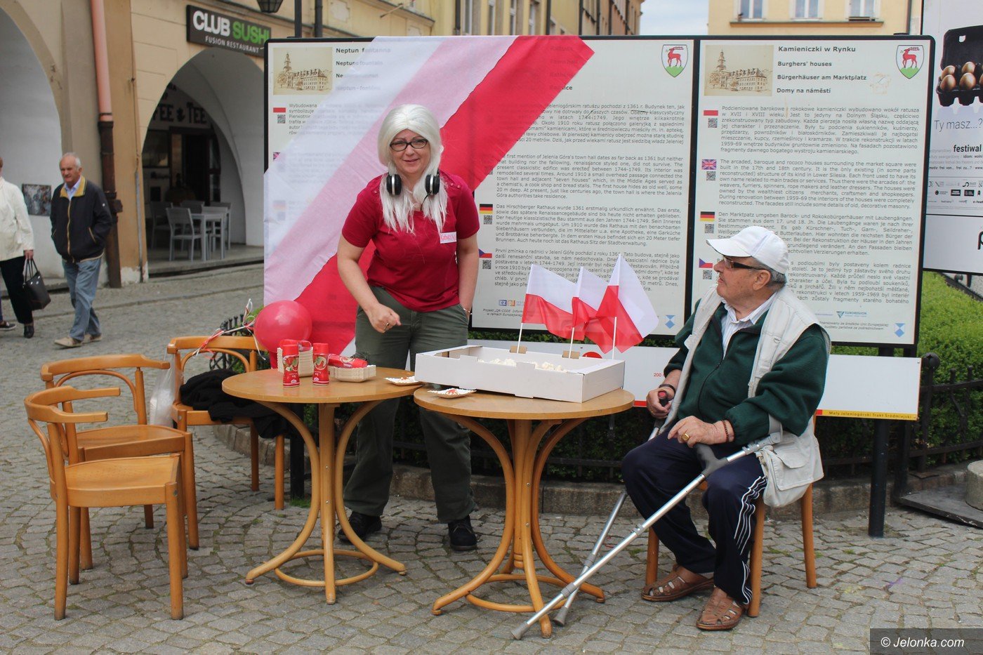 miasto-biaoczerwone-foto-74925