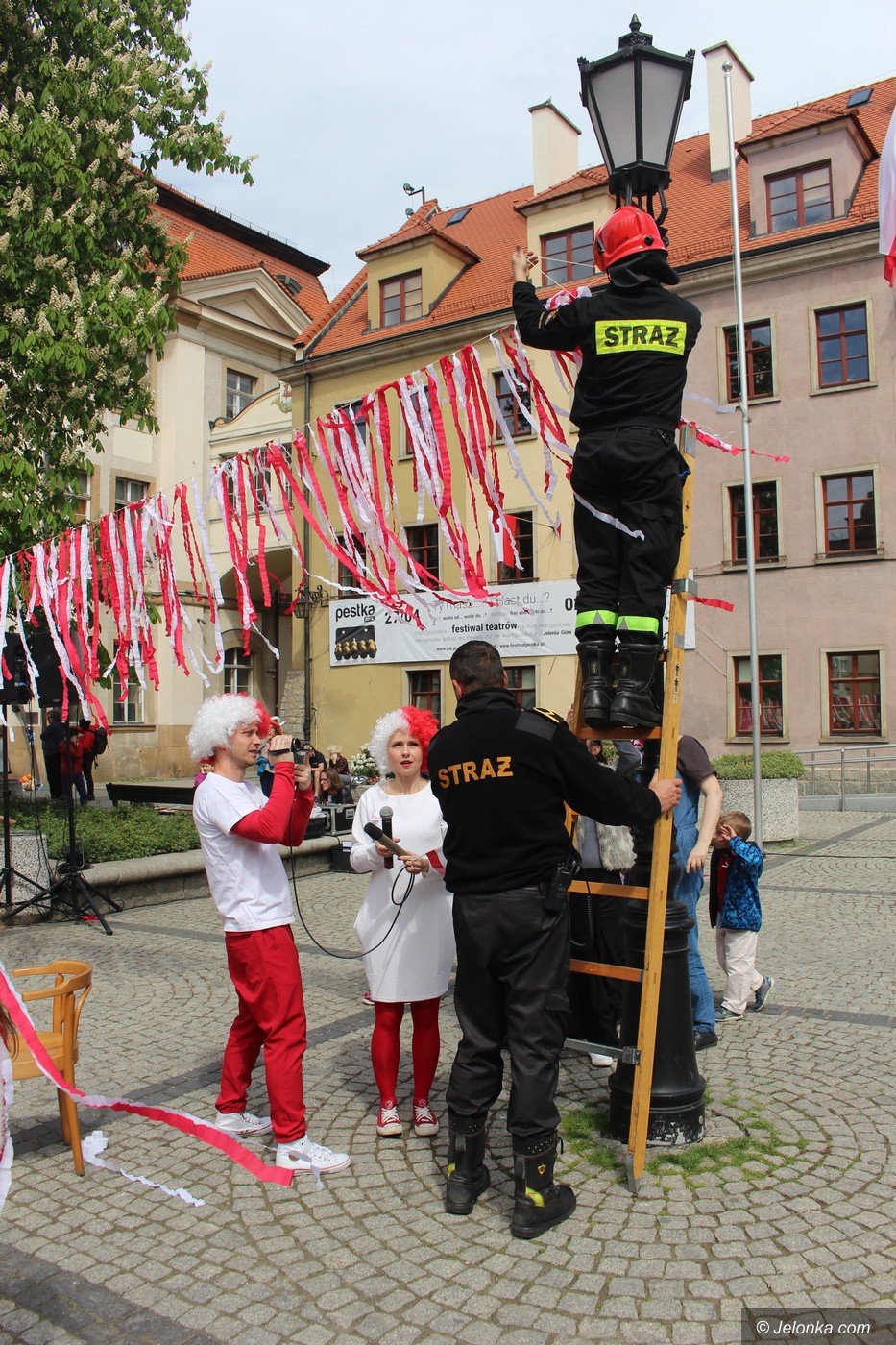 miasto-biaoczerwone-foto-74925
