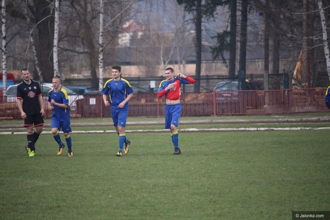 pub-gol-w-drodze-po-awans-foto-75017