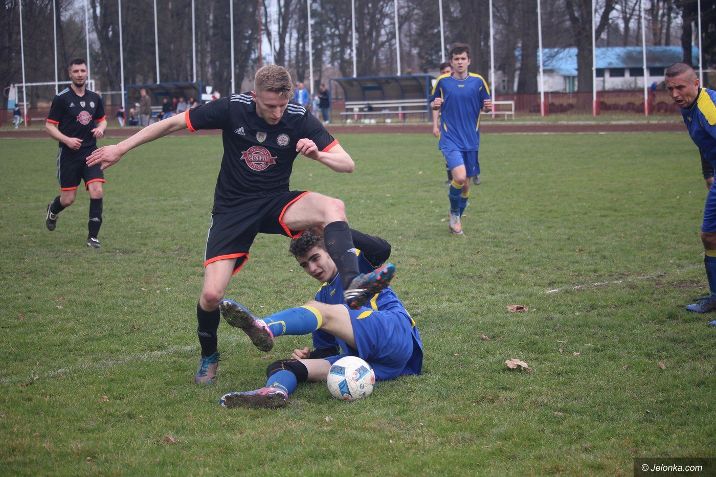 pub-gol-w-drodze-po-awans-foto-75017