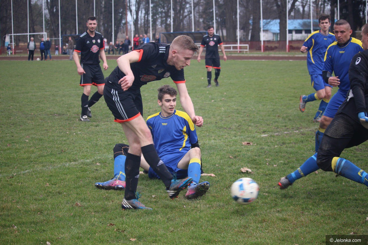 pub-gol-w-drodze-po-awans-foto-75017