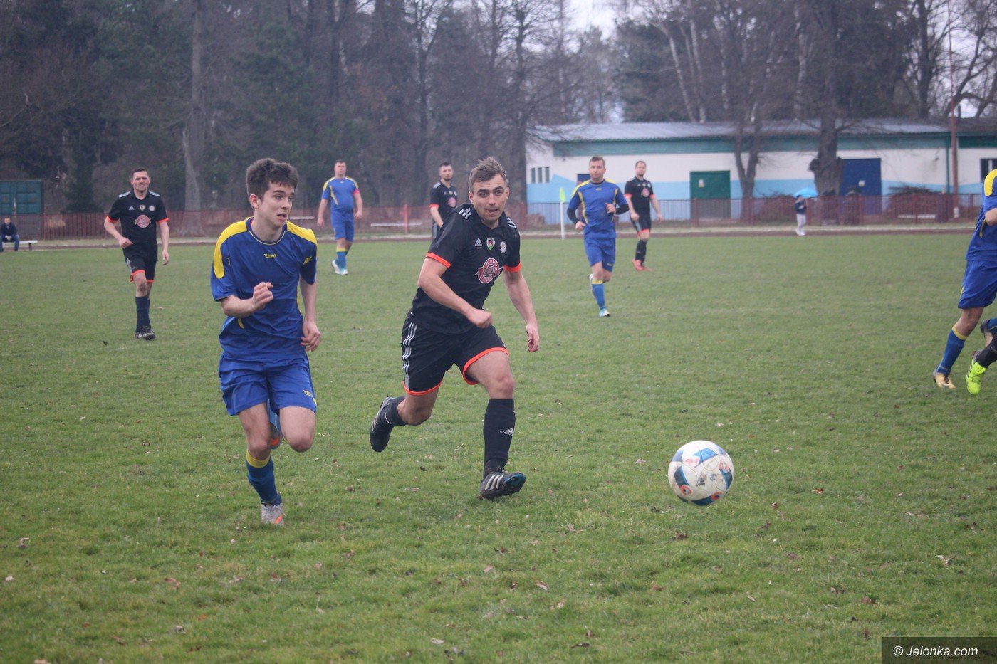 pub-gol-w-drodze-po-awans-foto-75017
