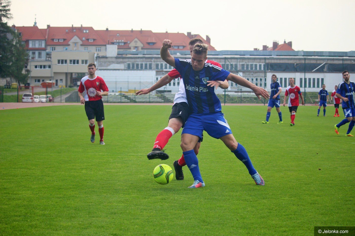 bez-bramek-przy-zotniczej-foto-75082