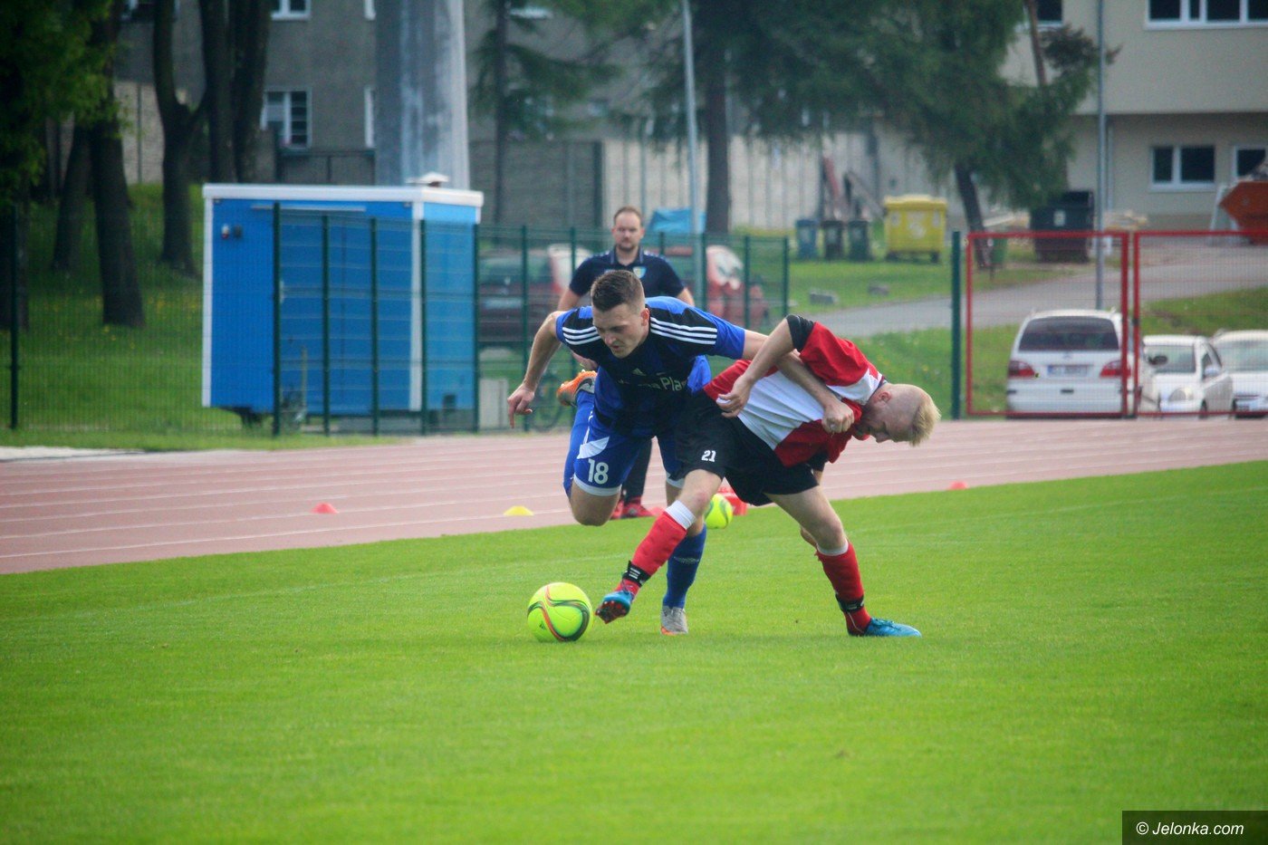 bez-bramek-przy-zotniczej-foto-75082
