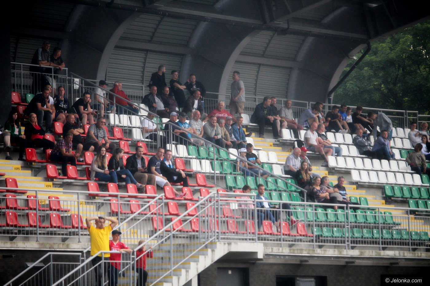 bez-bramek-przy-zotniczej-foto-75082