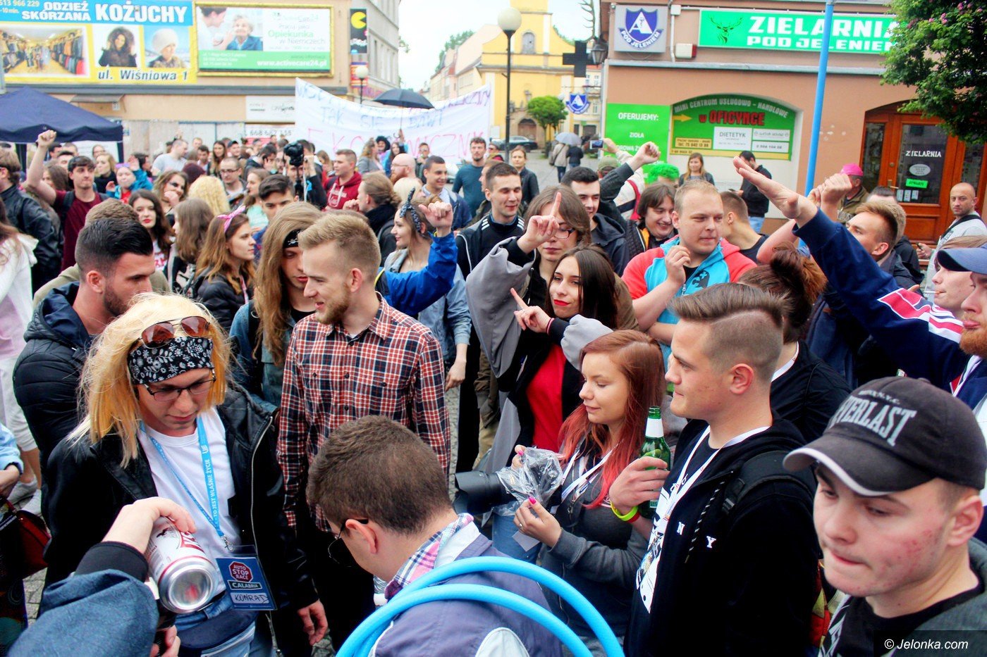 teraz-rzadza-studenci-foto-75173