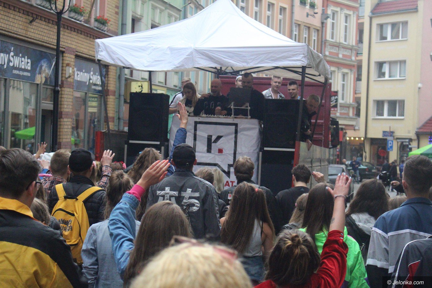 teraz-rzadza-studenci-foto-75173