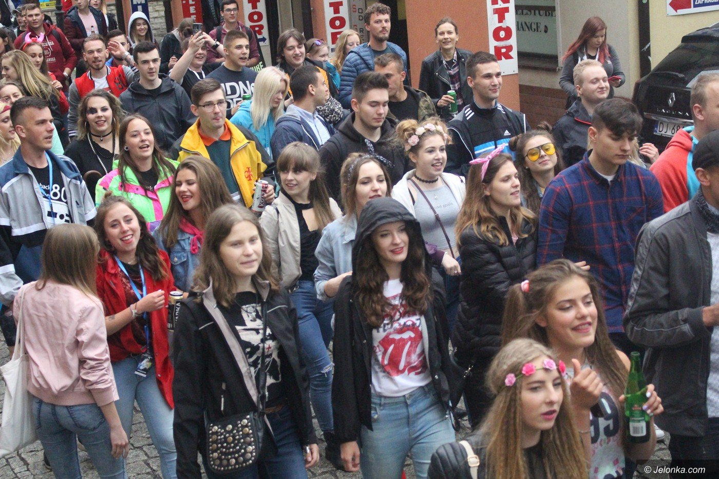 teraz-rzadza-studenci-foto-75173