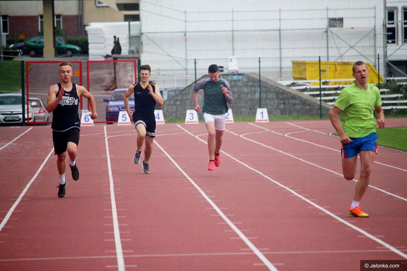 lekkoatleci-na-start-foto-75175