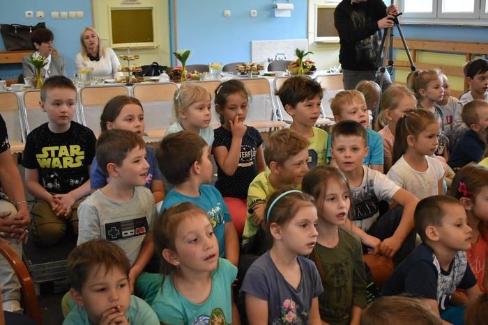 lekcja-integracji-na-scenie-okraglaczka-foto-video-75178