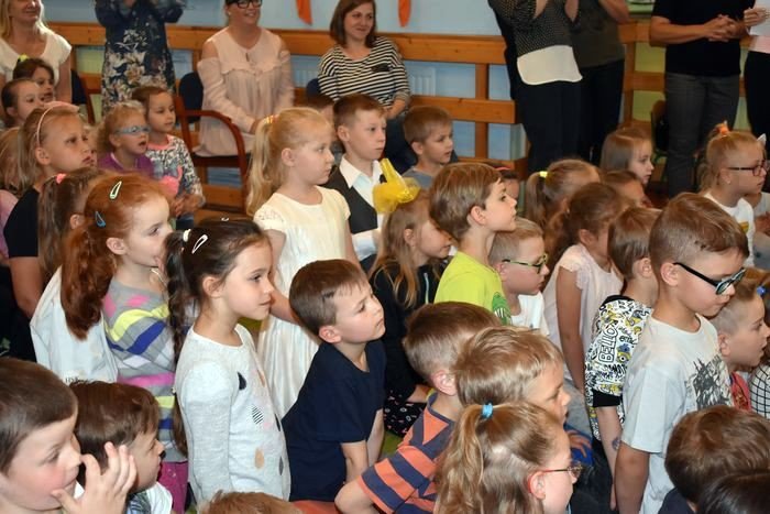 lekcja-integracji-na-scenie-okraglaczka-foto-video-75178