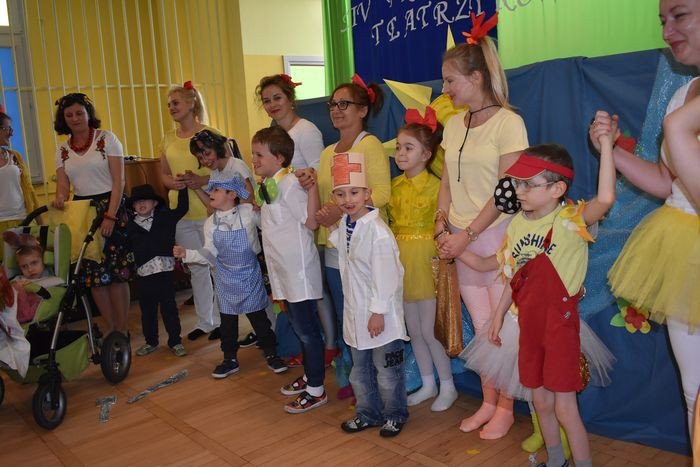 lekcja-integracji-na-scenie-okraglaczka-foto-video-75178