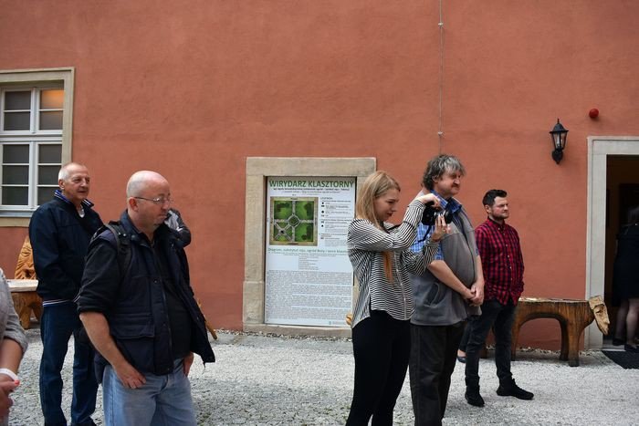 artystyczna-noc-w-muzeum-foto-75207