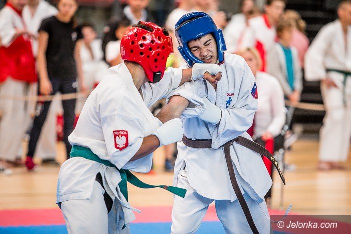 mistrzostwa-w-oyama-karate-foto-75214
