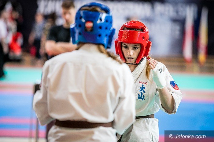 mistrzostwa-w-oyama-karate-foto-75214