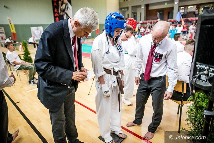 mistrzostwa-w-oyama-karate-foto-75214