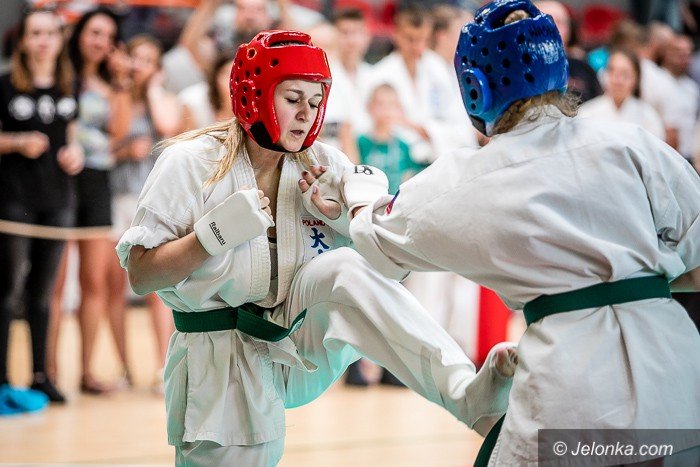 mistrzostwa-w-oyama-karate-foto-75214