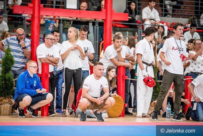mistrzostwa-w-oyama-karate-foto-75214