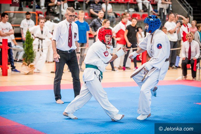 mistrzostwa-w-oyama-karate-foto-75214