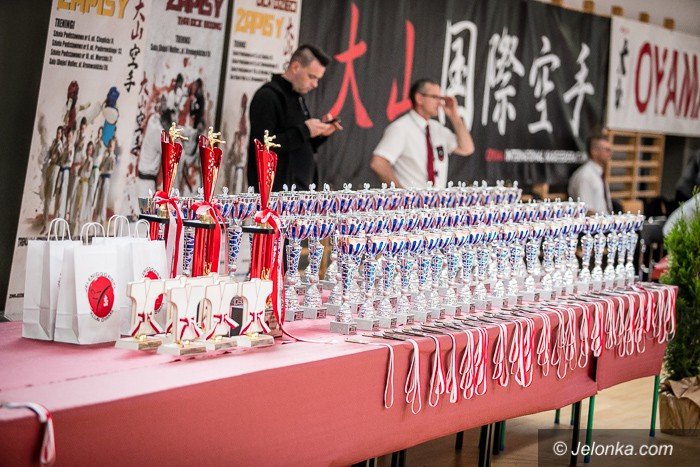 mistrzostwa-w-oyama-karate-foto-75214
