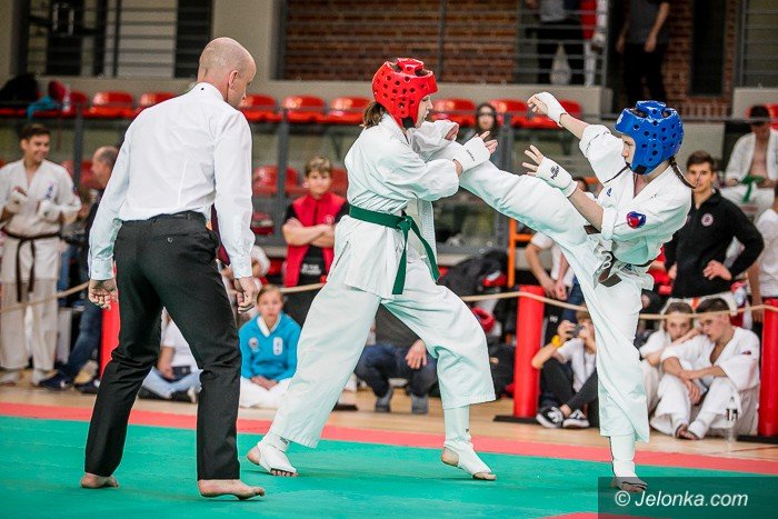 mistrzostwa-w-oyama-karate-foto-75214