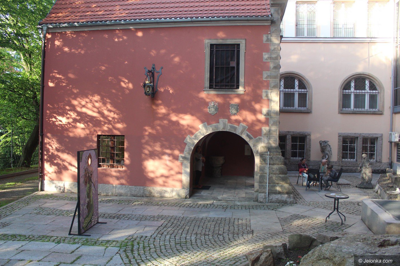 noc-muzeow-strzaem-w-10-foto-75227