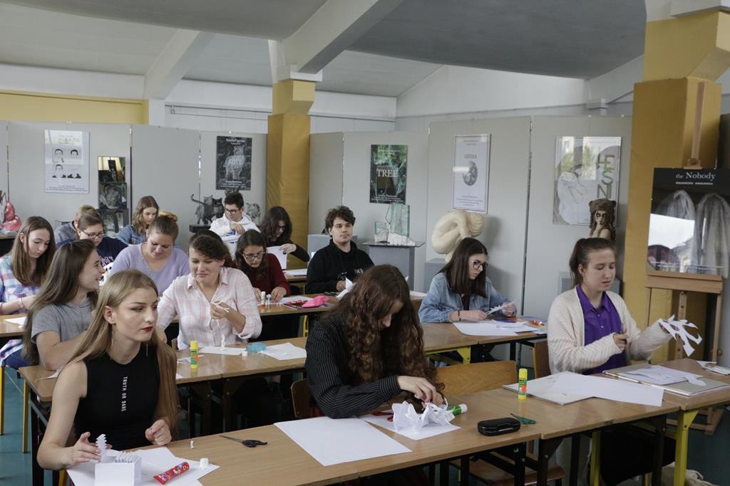 udany-egzamin-do-liceum-plastycznego-foto-75233