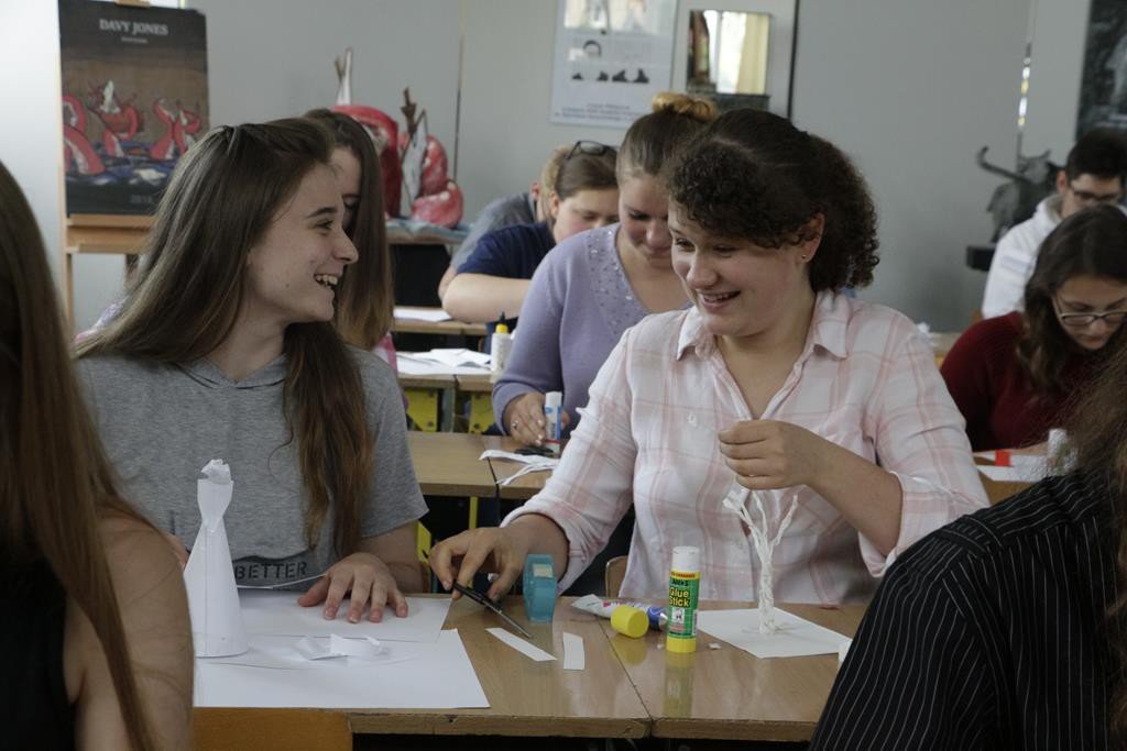 udany-egzamin-do-liceum-plastycznego-foto-75233