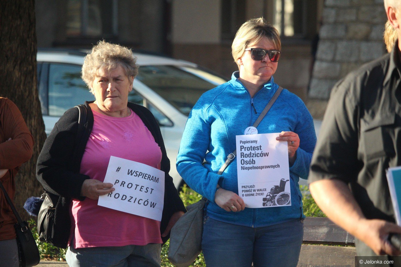 wspieraja-protest-rodzicow-foto-75245