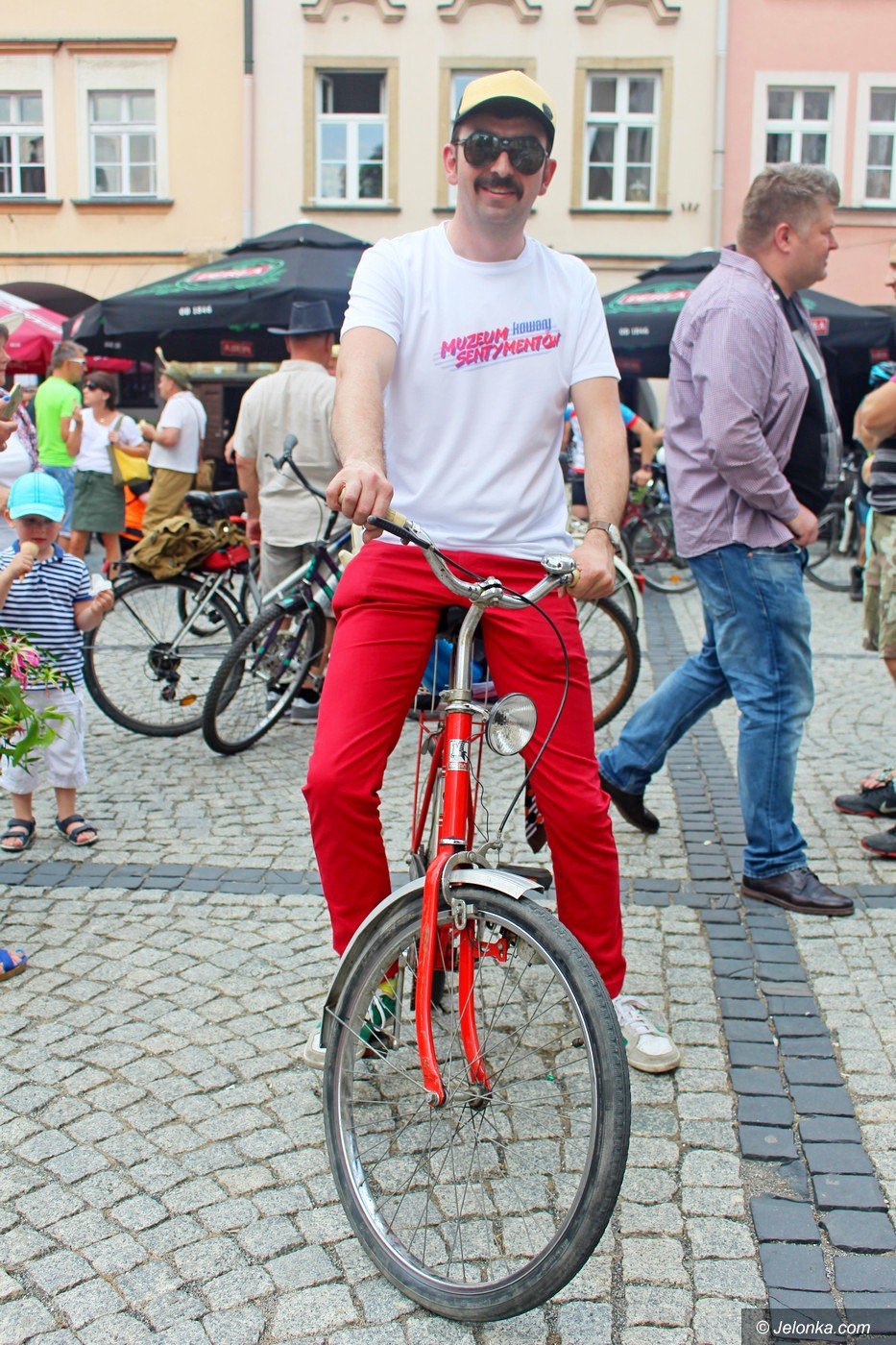 rowerowa-parada-retro-foto-75360