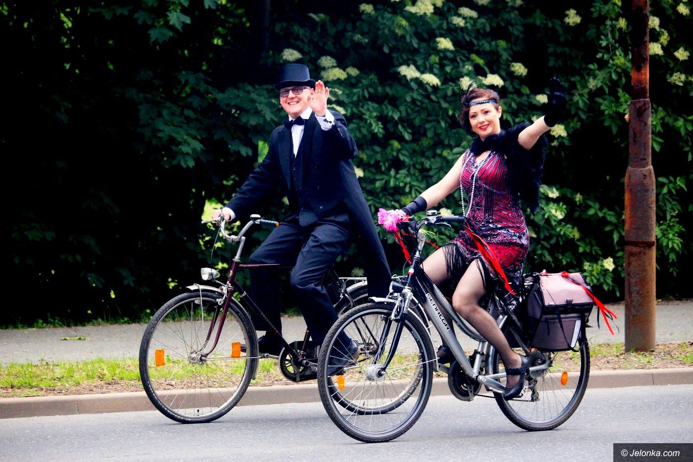 rowerowa-parada-retro-foto-75360