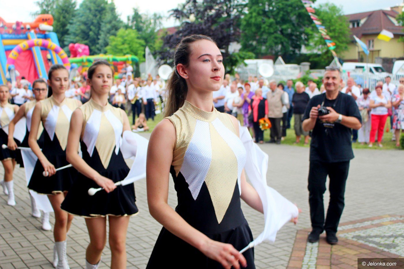wielki-festyn-na-dzien-matki-w-cieplicach-foto-75362