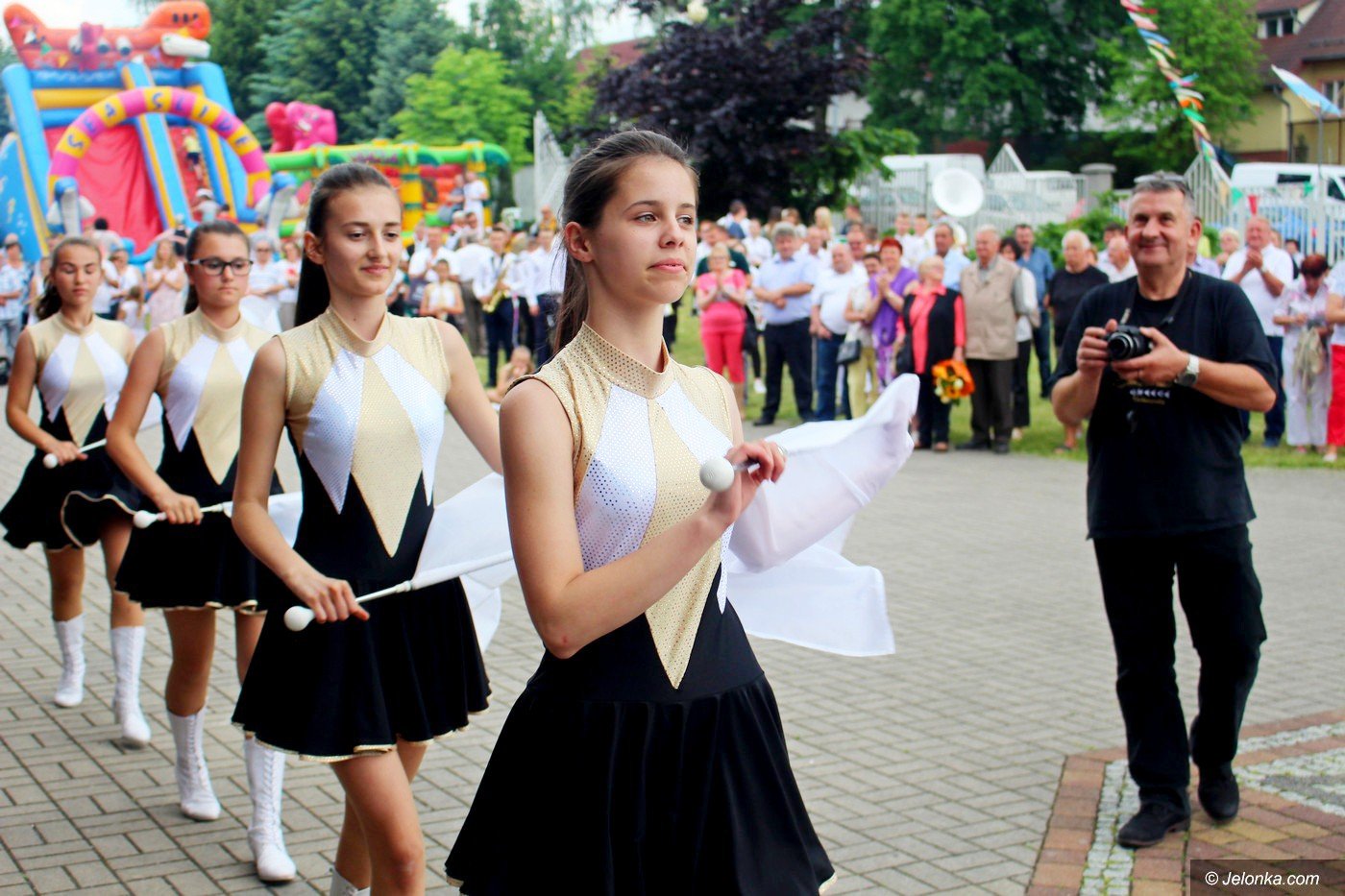wielki-festyn-na-dzien-matki-w-cieplicach-foto-75362