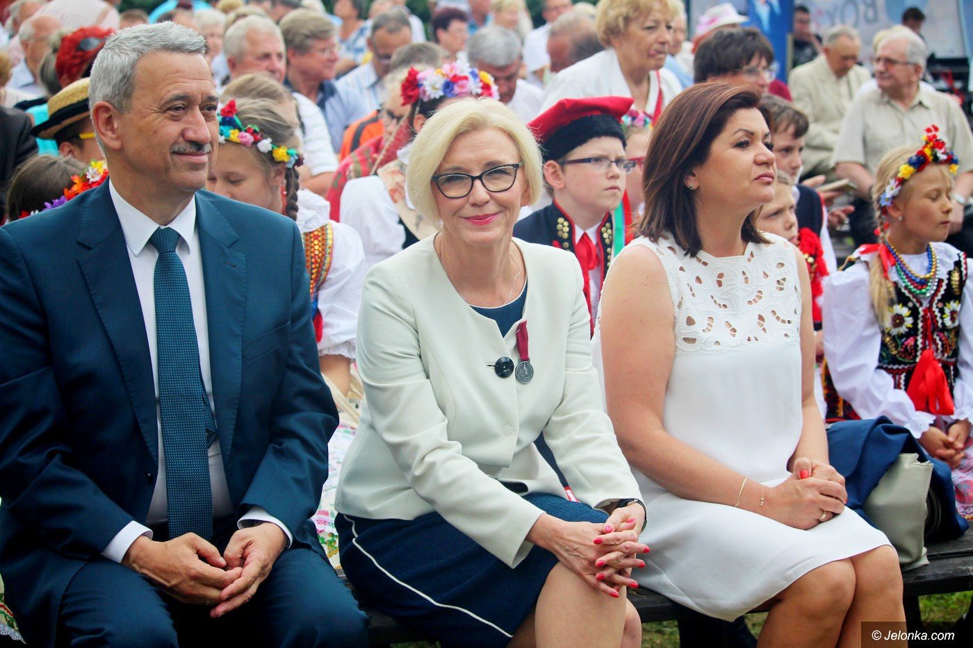 wielki-festyn-na-dzien-matki-w-cieplicach-foto-75362