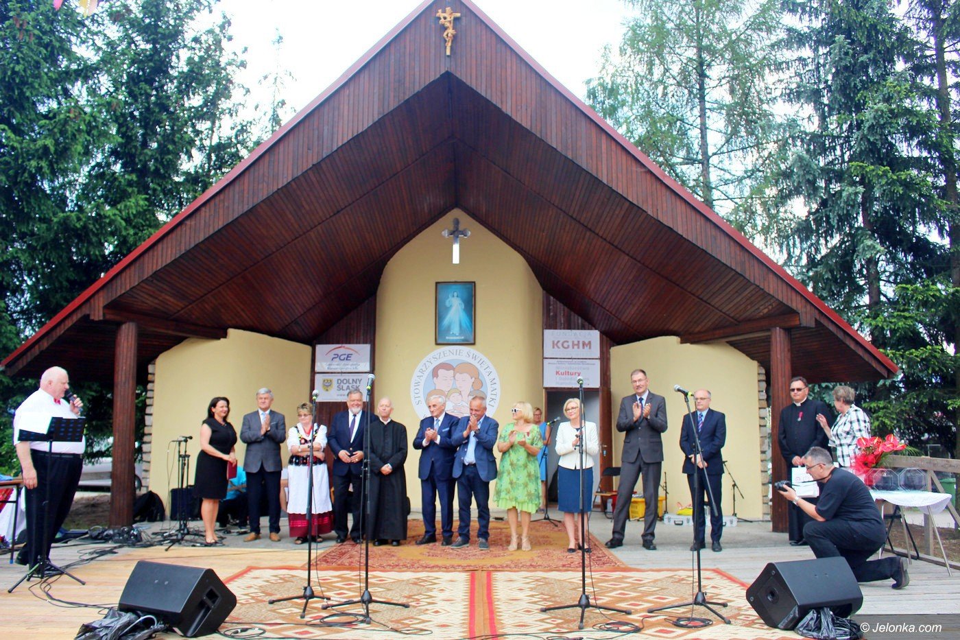 wielki-festyn-na-dzien-matki-w-cieplicach-foto-75362